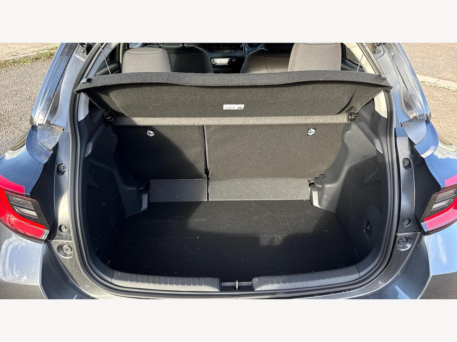 Used Toyota Yaris 2025 for sale - 76585314: Photo 16