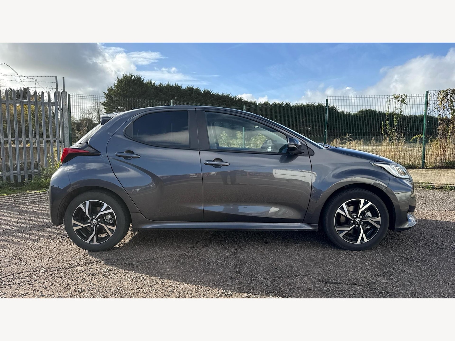 Used Toyota Yaris 2025 for sale - 76585314: Photo 18