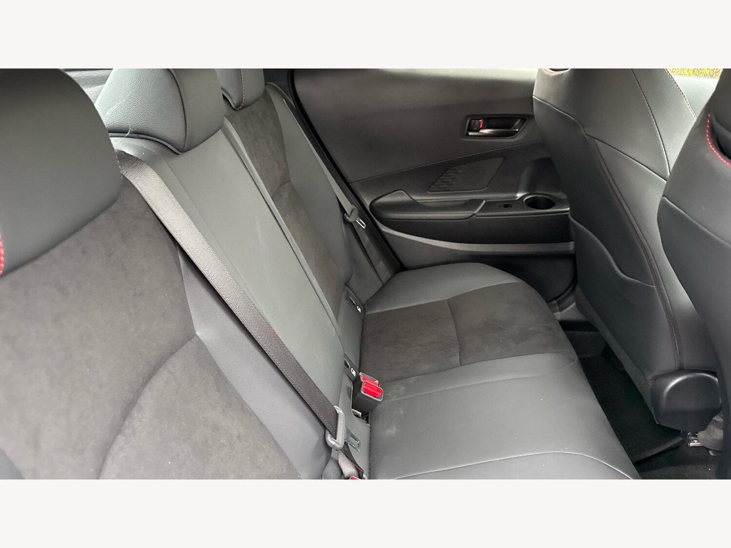 Used Toyota C-HR 2024 for sale - 77291935: Photo 14