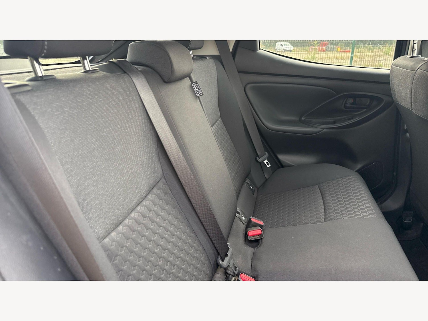 Used Toyota Yaris 2023 for sale - 78047166: Photo 14