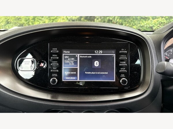 Used Toyota Aygo X 2023 for sale - 76109216: Photo 9