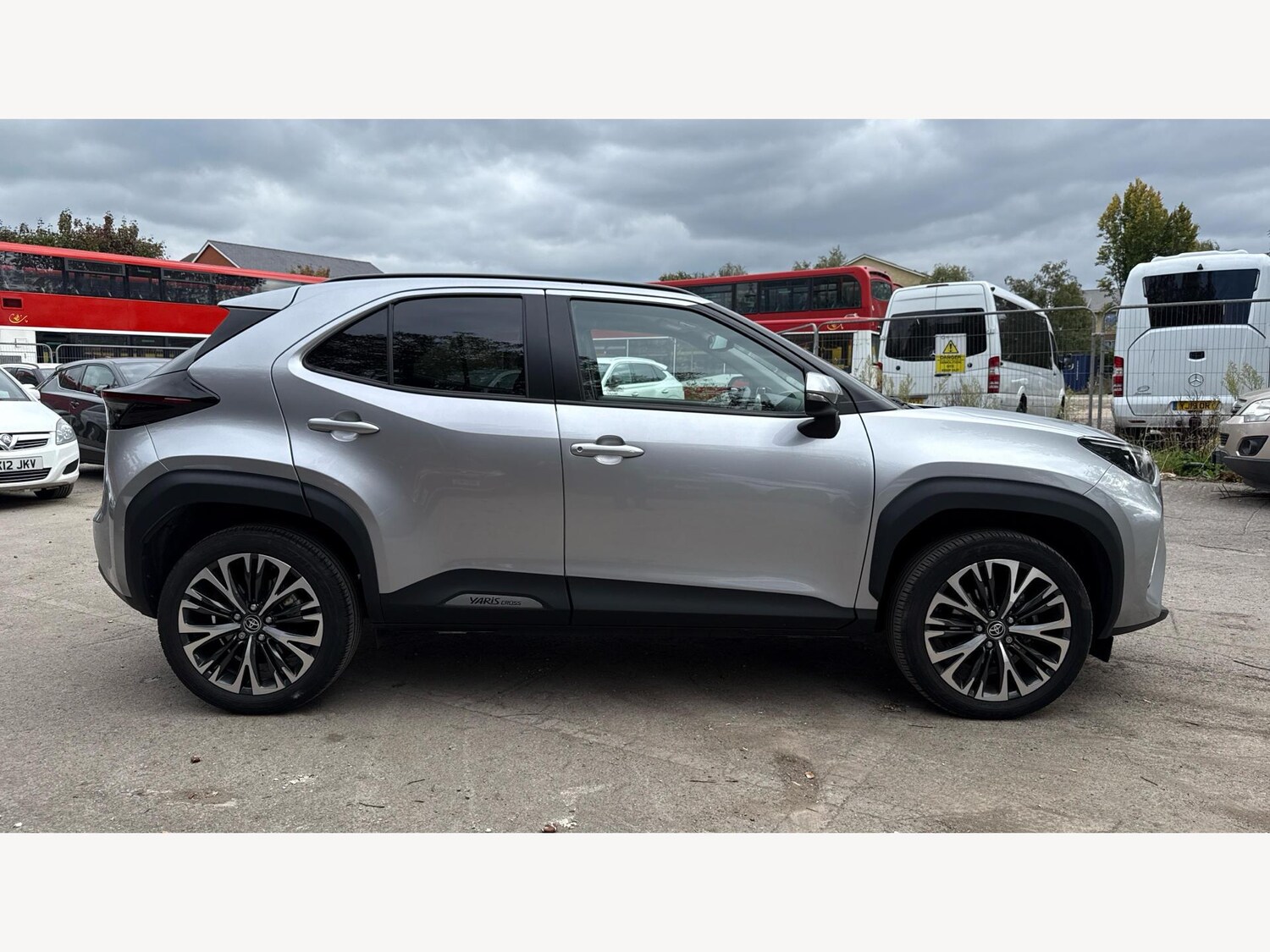 Used Toyota Yaris Cross 2023 for sale - 76094177: Photo 18