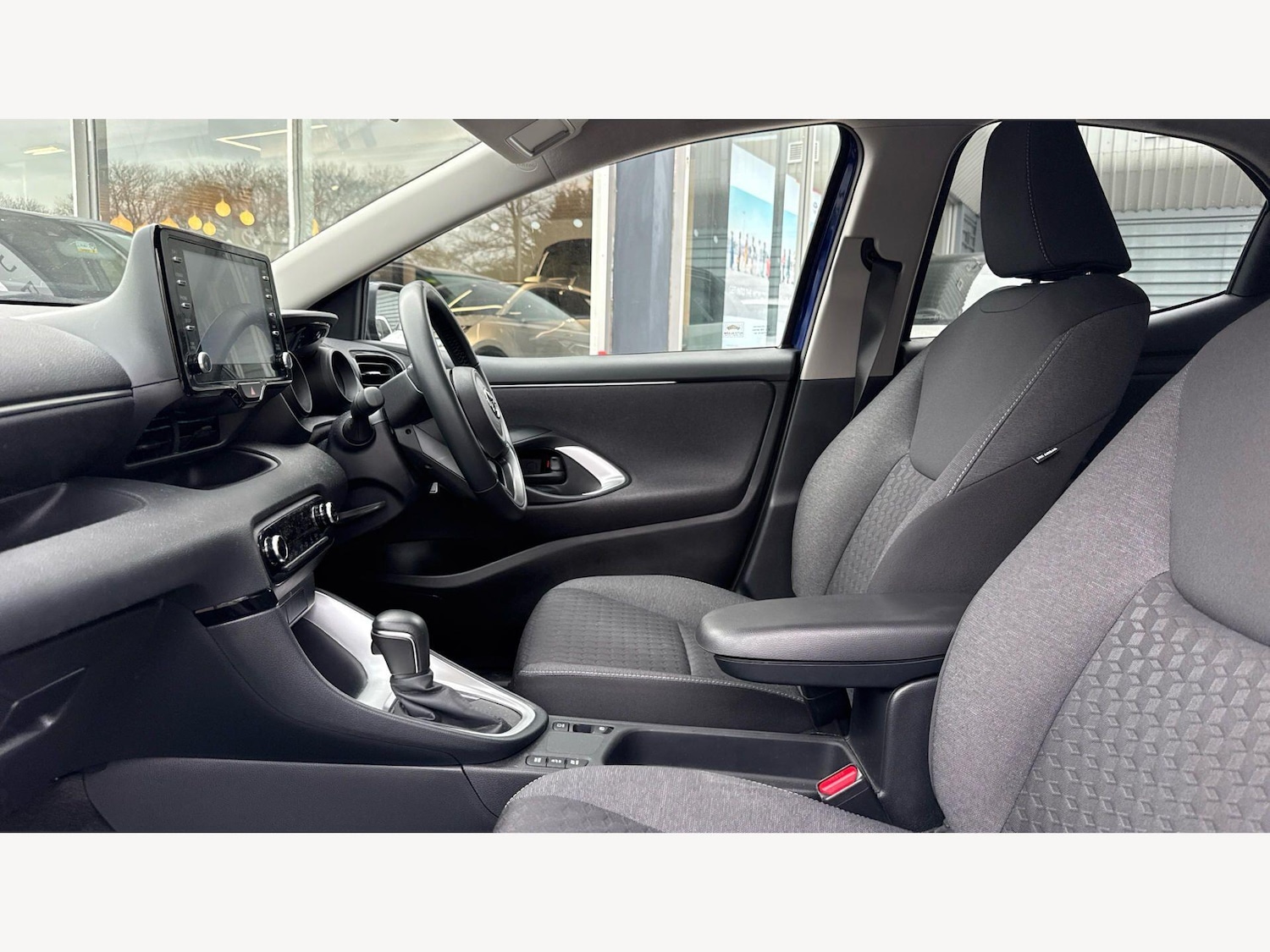 Used Toyota Yaris 2023 for sale - 78157720: Photo 12