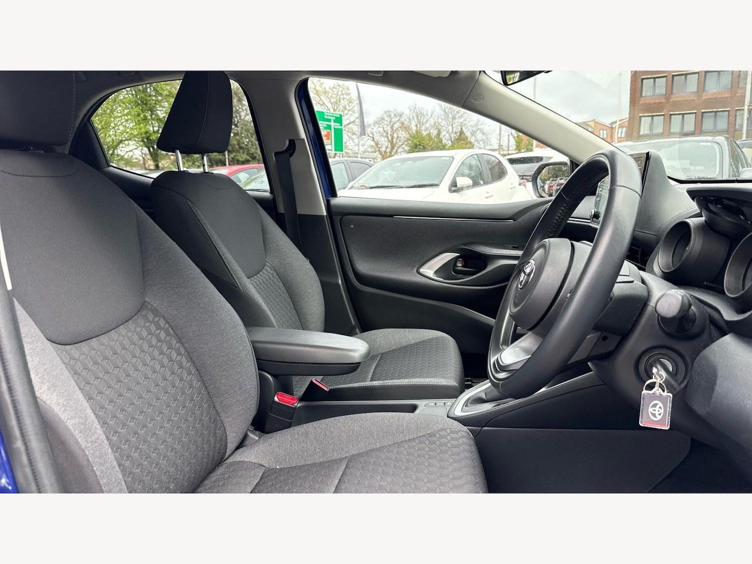 Used Toyota Yaris 2023 for sale - 78157720: Photo 13