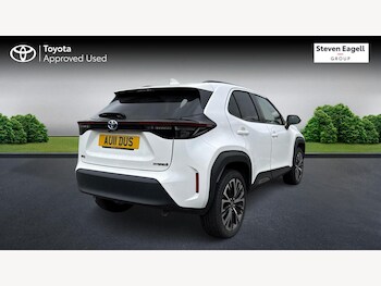 Used Toyota Yaris Cross 2023 for sale - 76012771: Photo 2