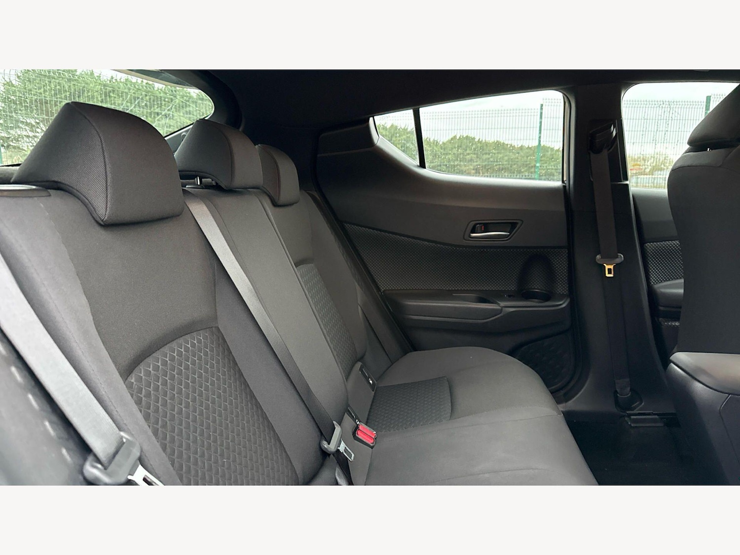 Used Toyota C-HR for sale - 77705309: Photo 14