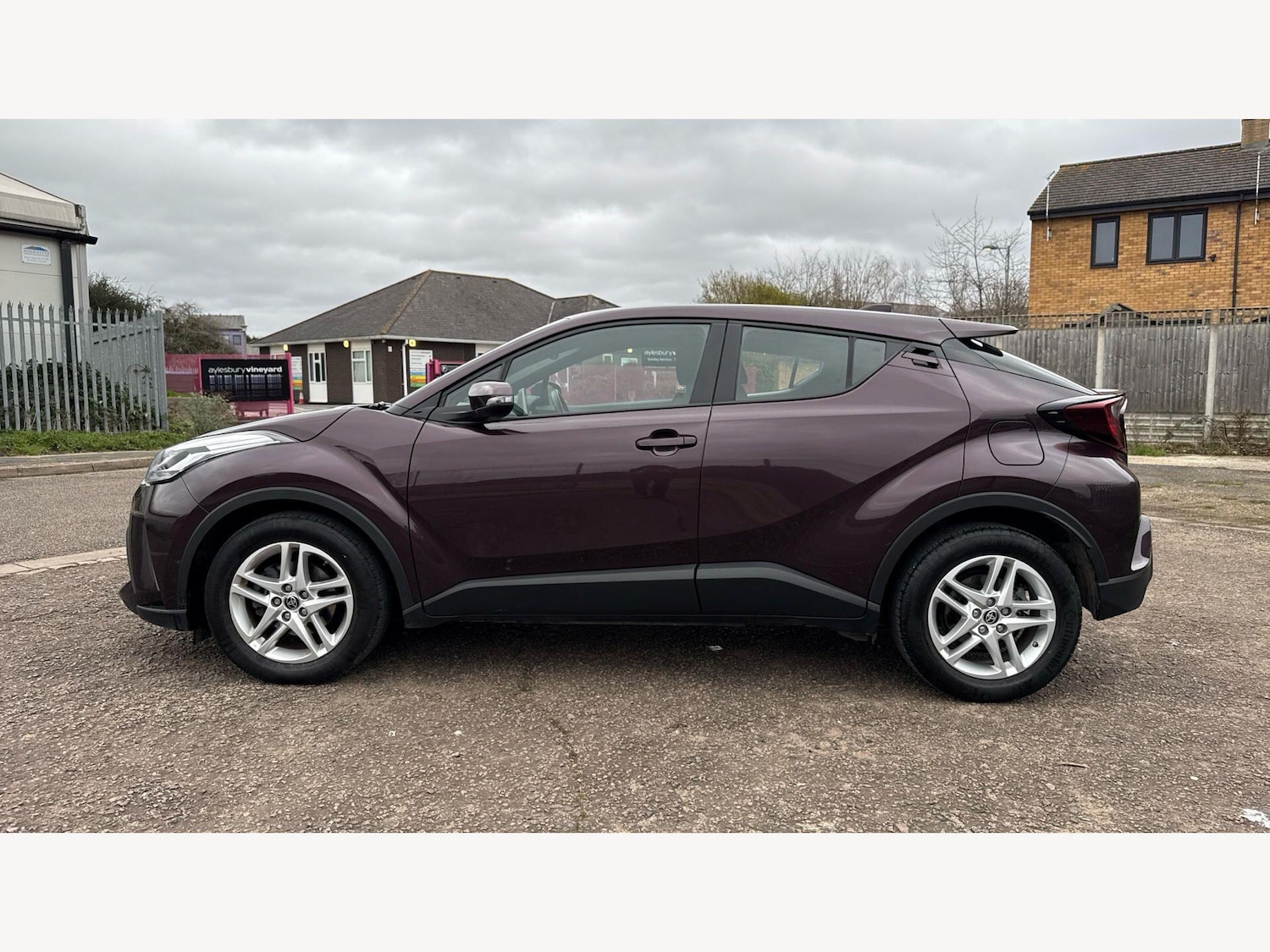 Used Toyota C-HR for sale - 77705309: Photo 19