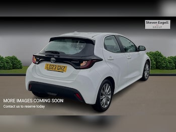 Used Toyota Yaris 2023 for sale - 76326990: Photo 4