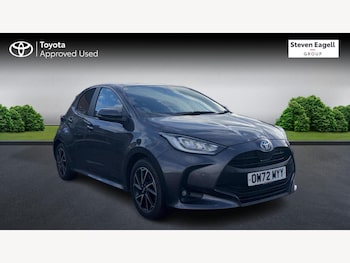 Used Toyota Yaris 2023 for sale - 77573799: Photo