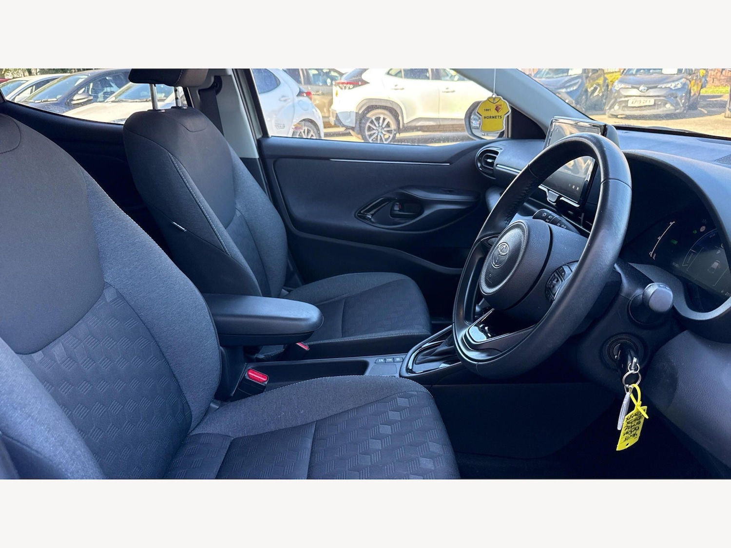 Used Toyota Yaris 2024 for sale - 78157101: Photo 14