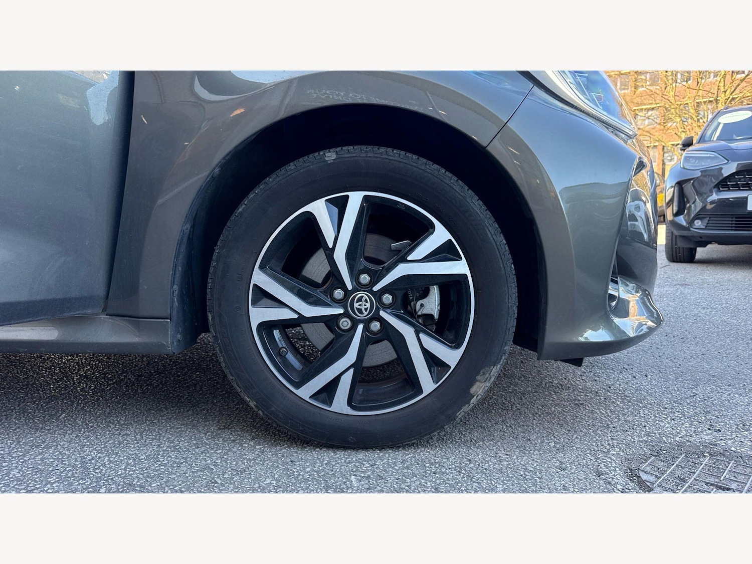 Used Toyota Yaris 2024 for sale - 78157101: Photo 27