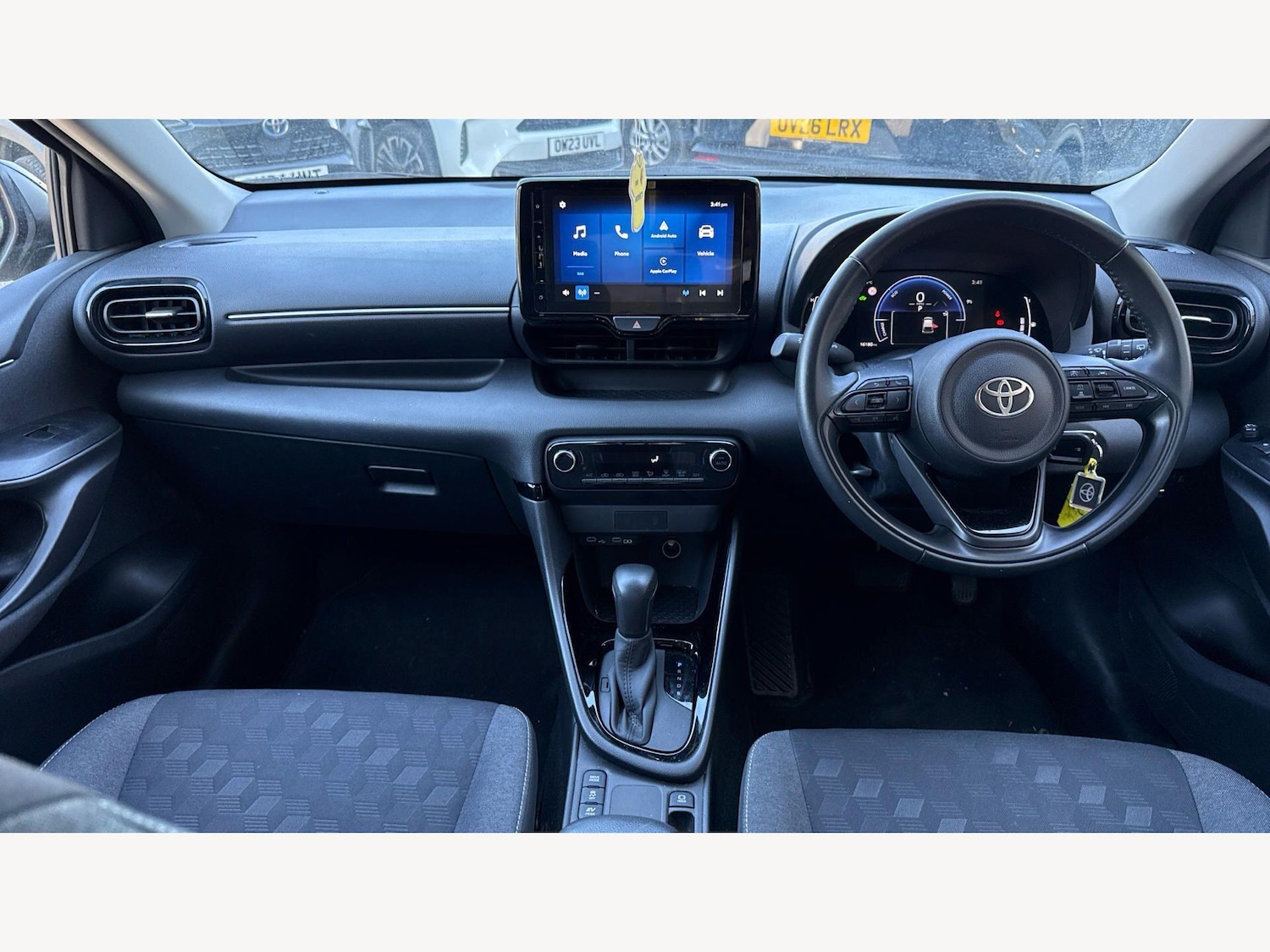 Used Toyota Yaris 2024 for sale - 78157101: Photo 8