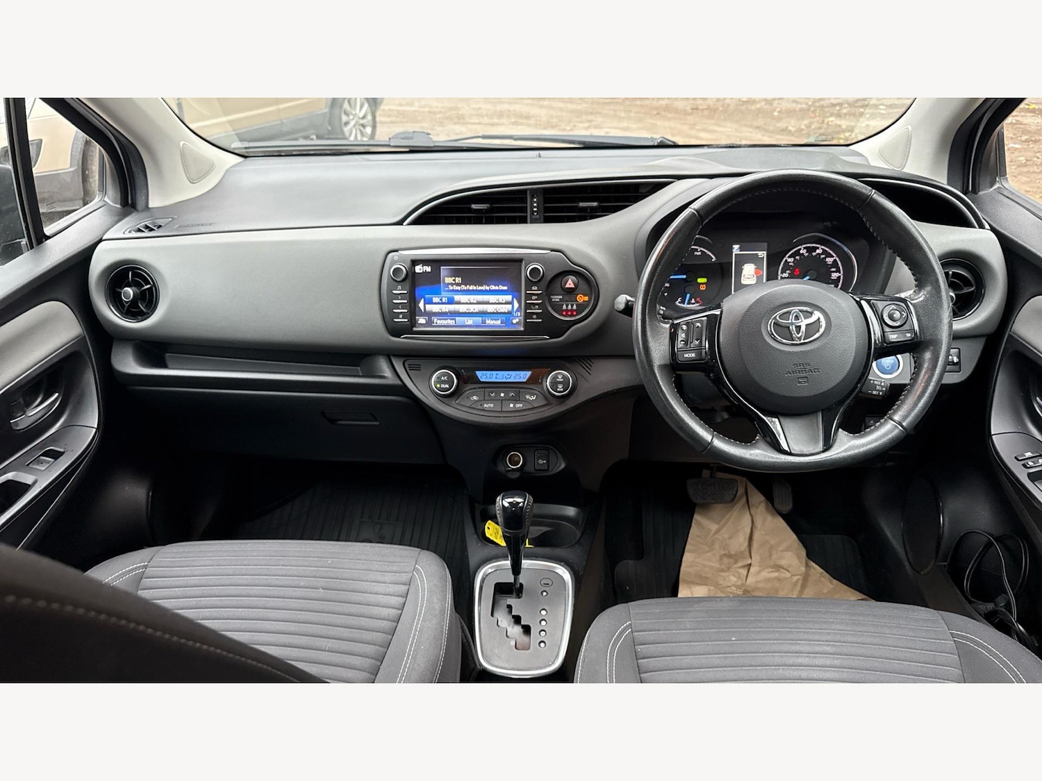 Used Toyota Yaris 2019 for sale - 76456594: Photo 7