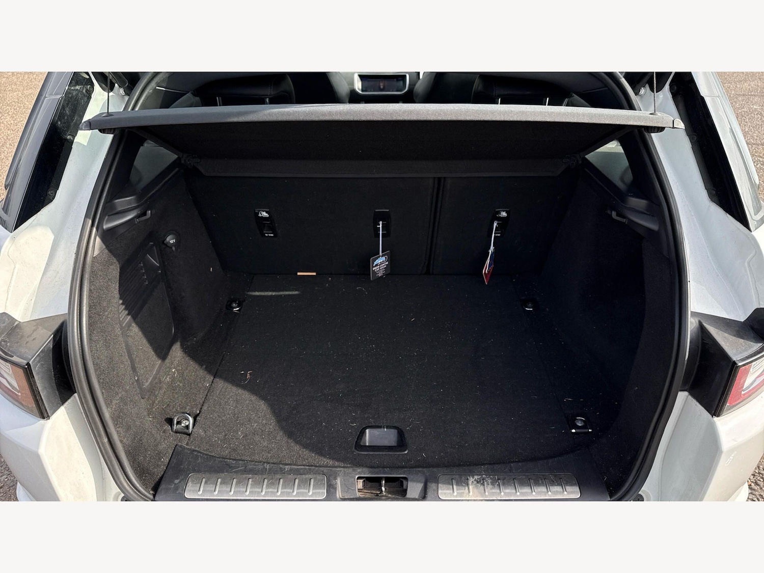 Used Land Rover Range Rover Evoque 2017 for sale - 77768981: Photo 16