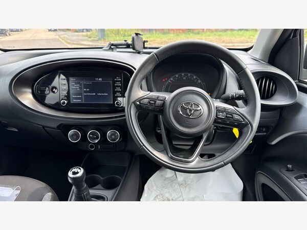 Used Toyota Aygo X 2023 for sale - 75682105: Photo 8
