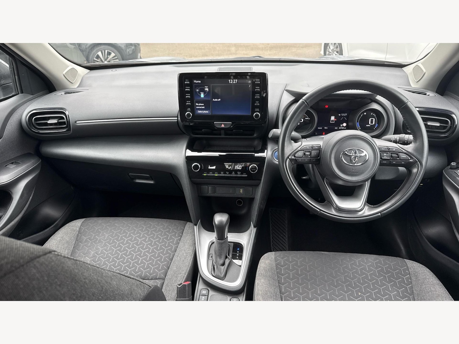 Used Toyota Yaris Cross 2022 for sale - 76608395: Photo 7