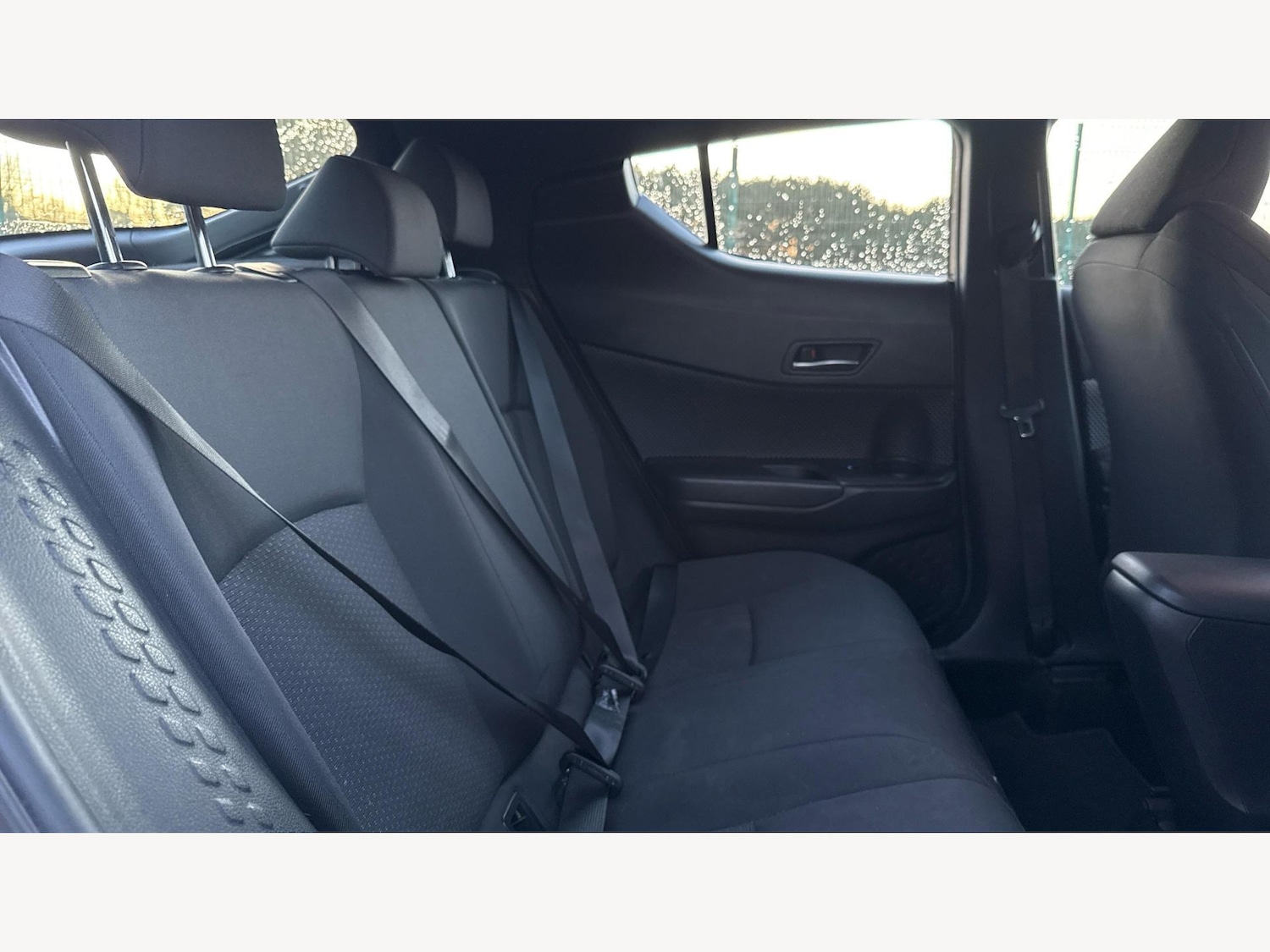 Used Toyota C-HR for sale - 77242765: Photo 14