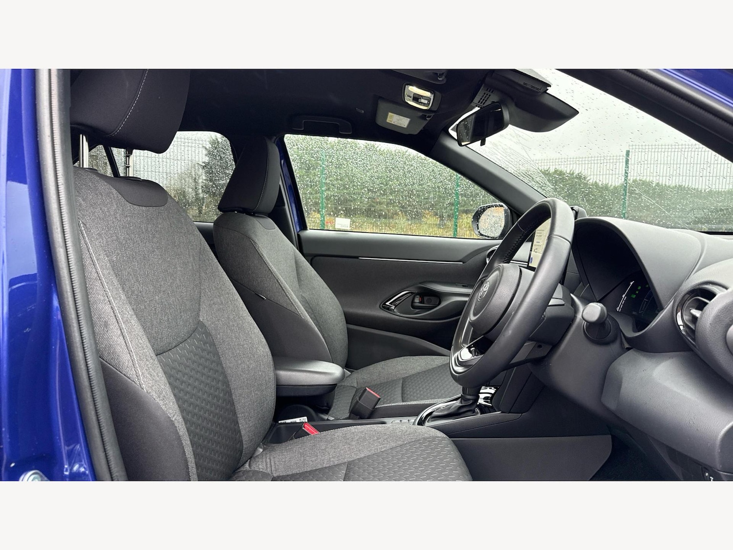 Used Toyota Yaris Cross 2024 for sale - 76965261: Photo 13