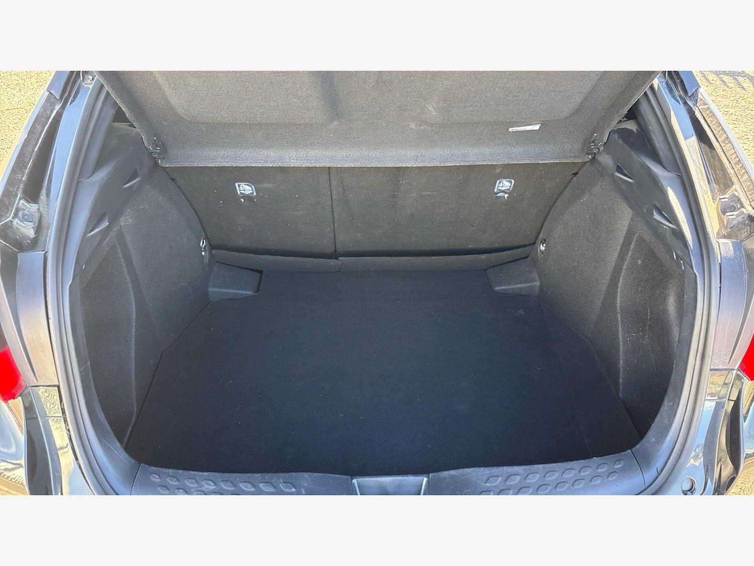 Used Toyota C-HR for sale - 77738361: Photo 16