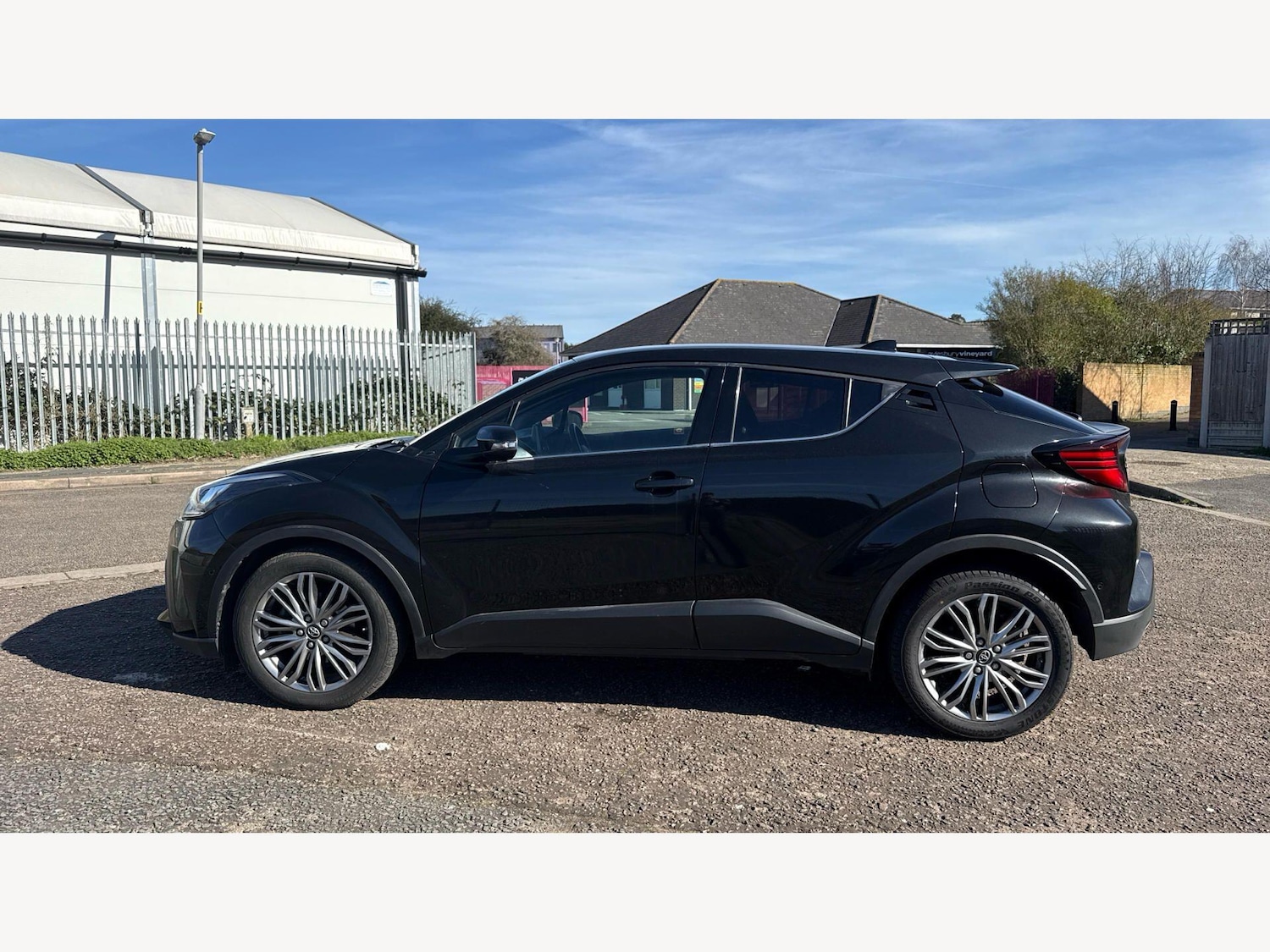 Used Toyota C-HR for sale - 77738361: Photo 19