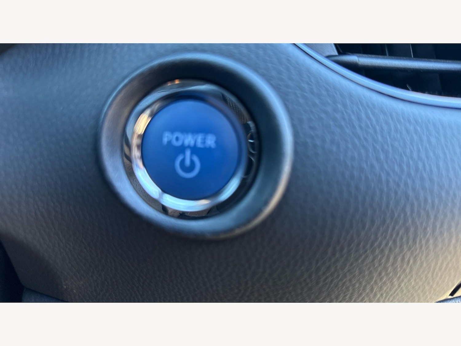 Used Toyota C-HR for sale - 77738361: Photo 23