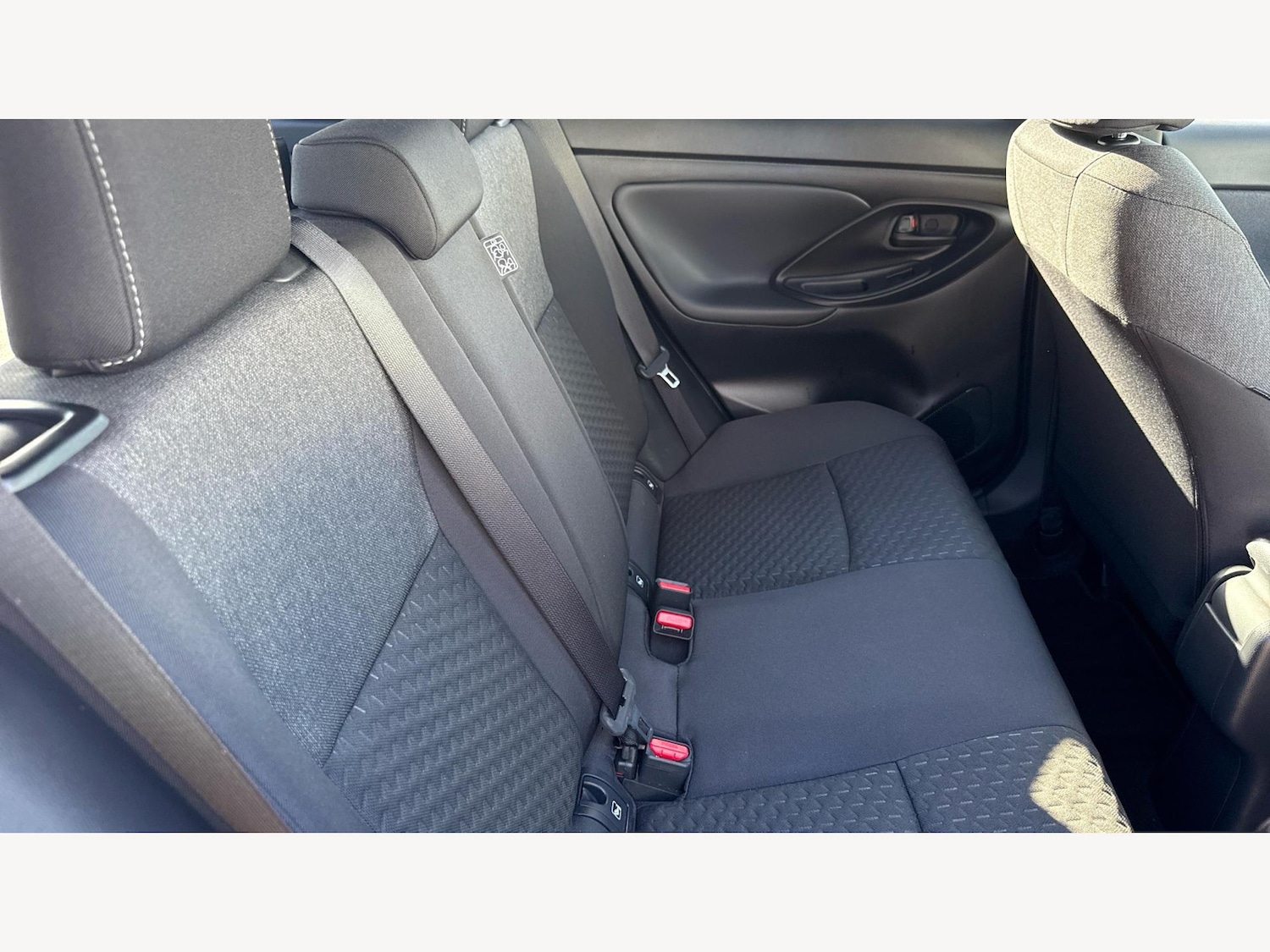 Used Toyota Yaris Cross 2024 for sale - 76072796: Photo 14