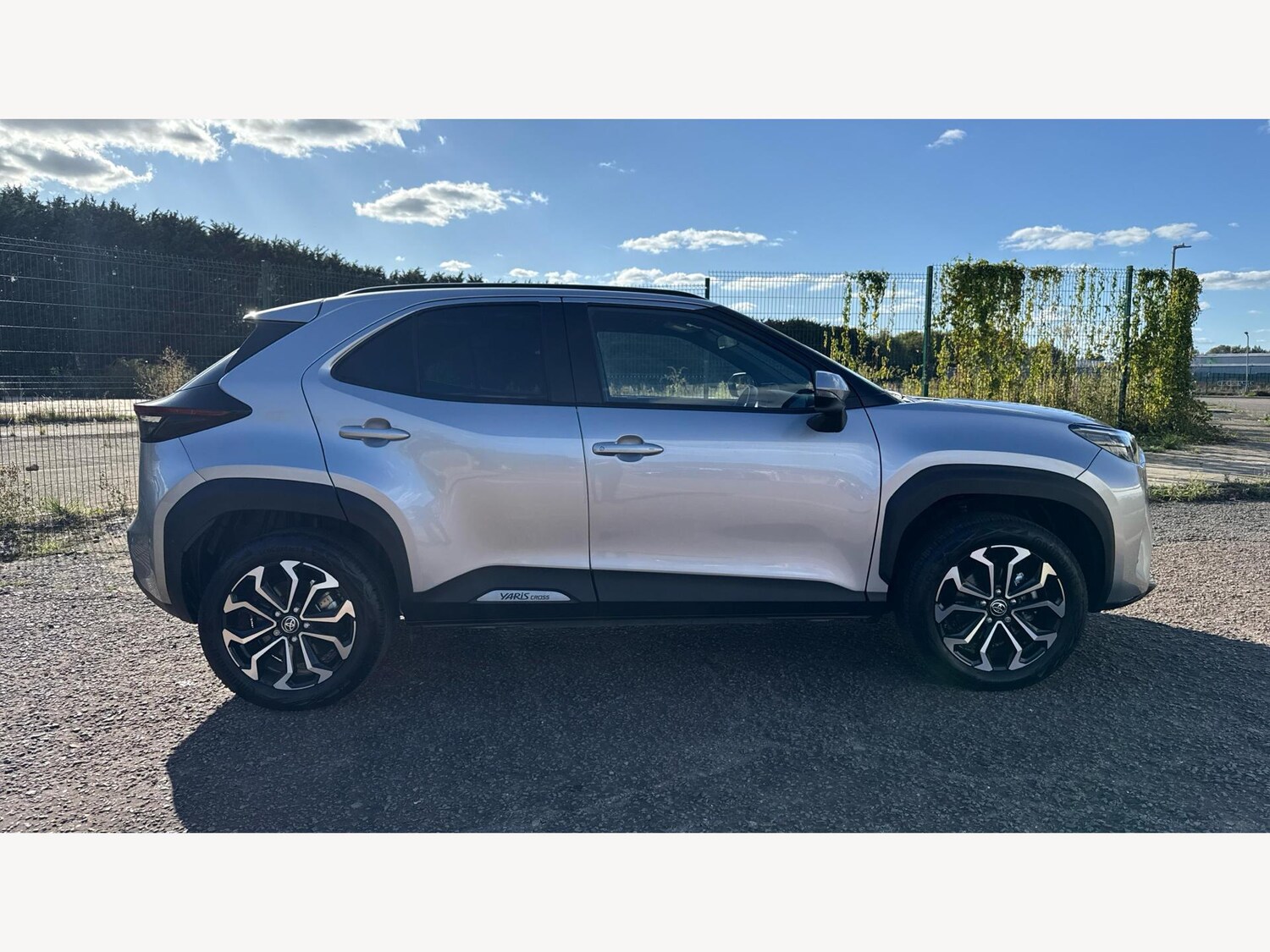 Used Toyota Yaris Cross 2024 for sale - 76072796: Photo 18