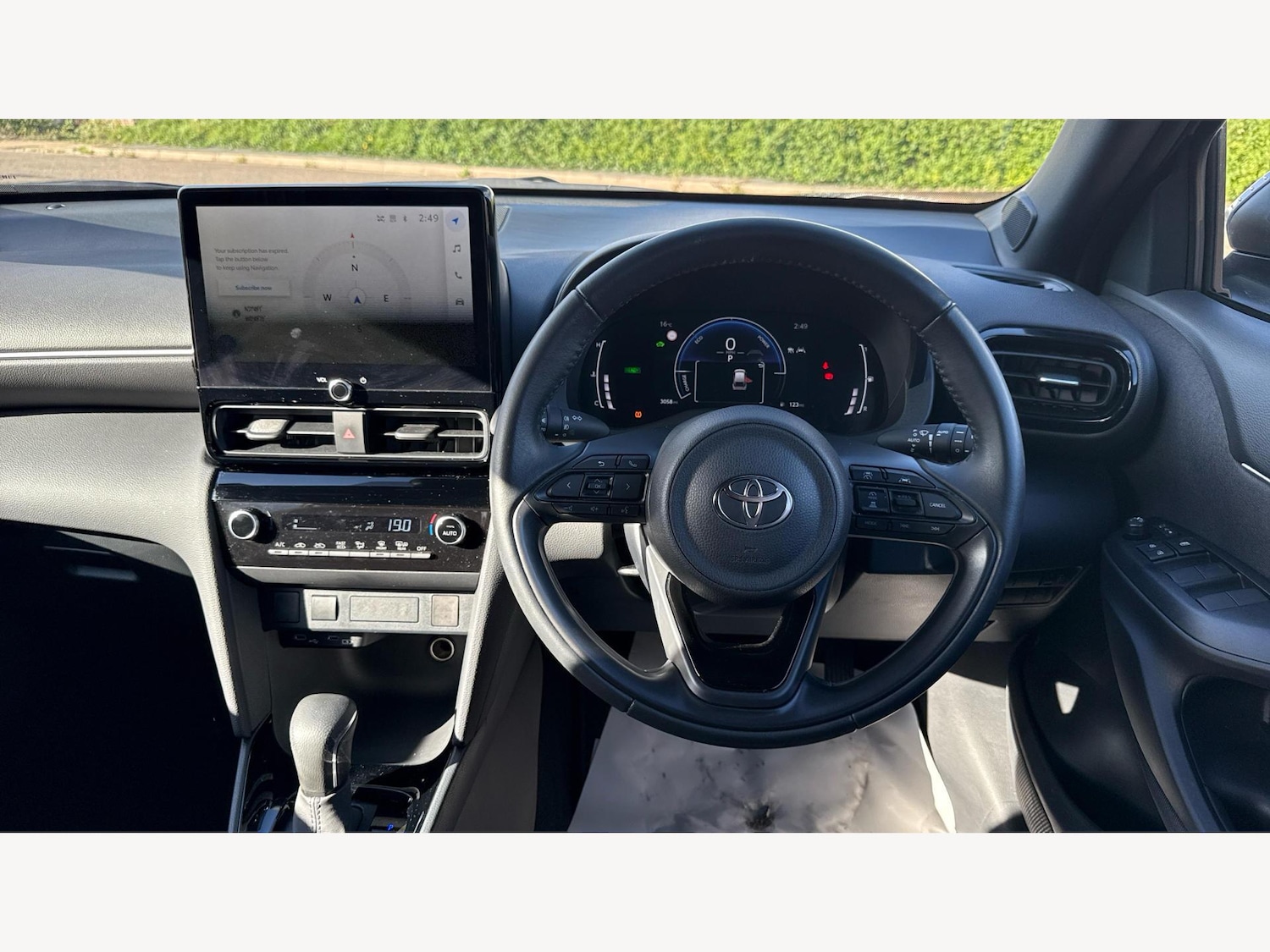 Used Toyota Yaris Cross 2024 for sale - 76072796: Photo 8