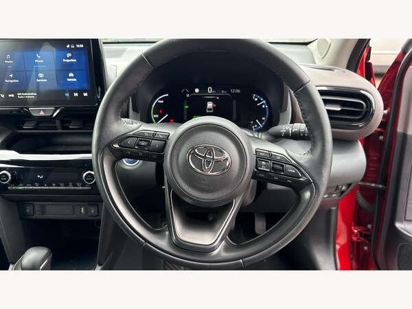 Used Toyota Yaris Cross 2023 for sale - 76152671: Photo 10