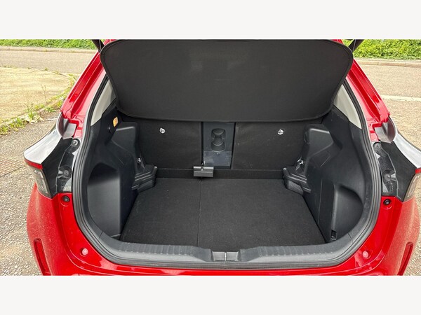 Used Toyota Yaris Cross 2023 for sale - 76152671: Photo 16