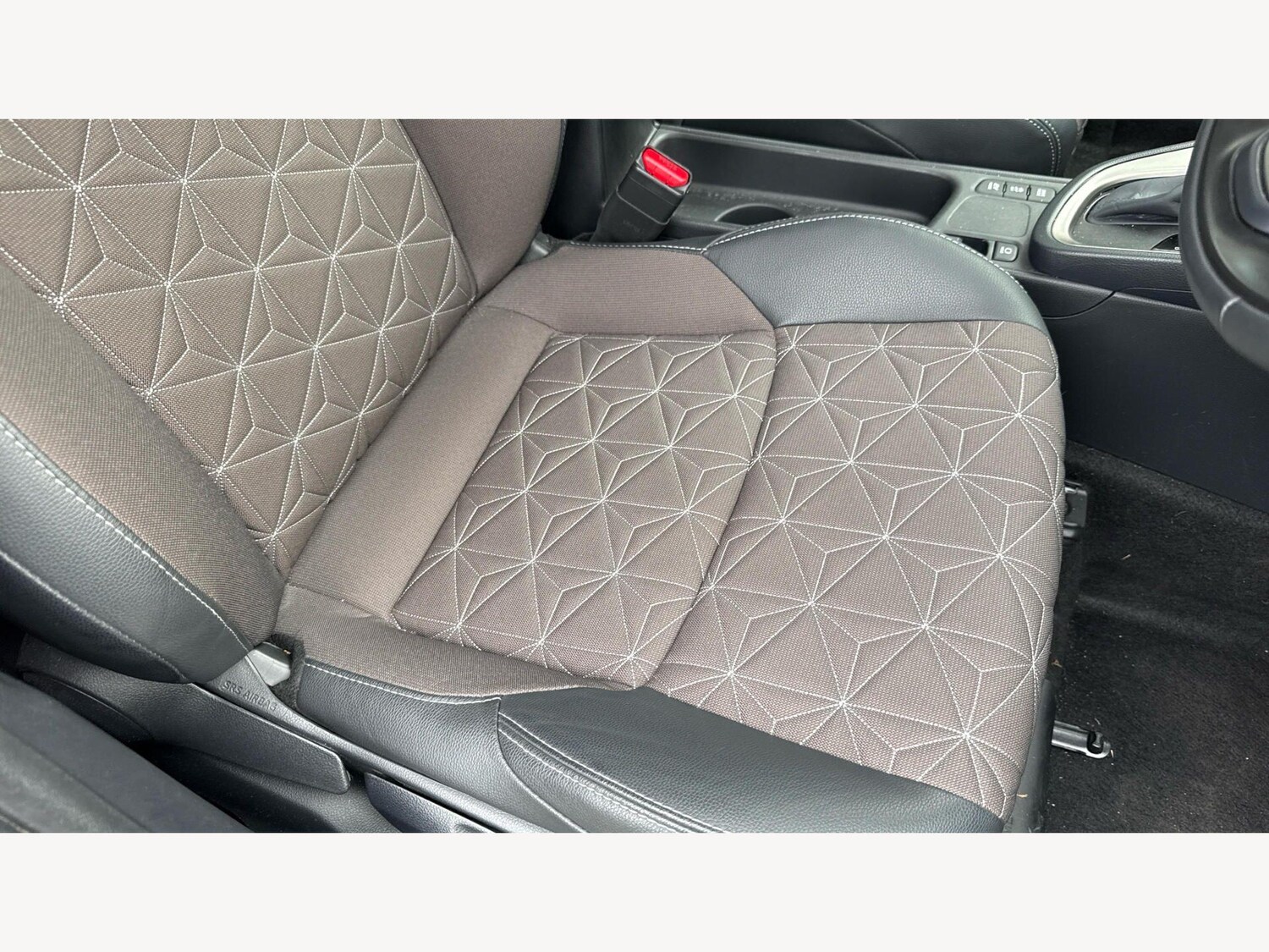 Used Toyota Yaris Cross for sale - 78214943: Photo 19