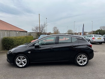 Used Vauxhall Astra 2017 for sale - 75703595: Photo