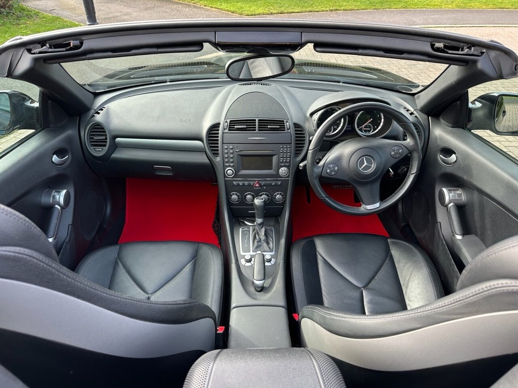 Used Mercedes-Benz SLK 2009 for sale - 77821383: Photo 11