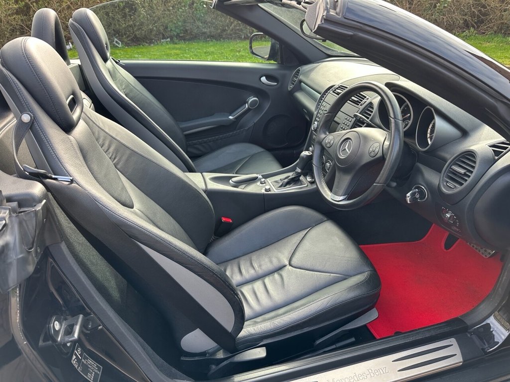 Used Mercedes-Benz SLK 2009 for sale - 77821383: Photo 9