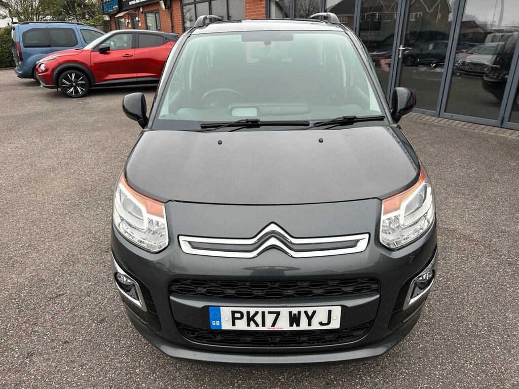 Used Citroen C3 Picasso 2017 for sale - 78068588: Photo 2