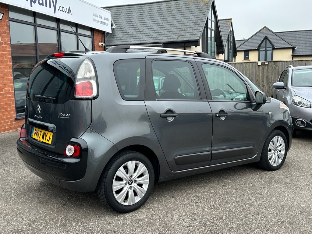 Used Citroen C3 Picasso 2017 for sale - 78068588: Photo 7