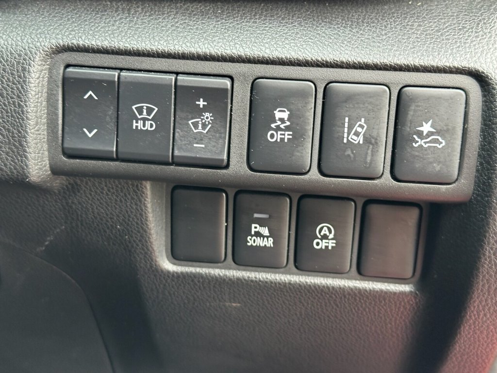 Used Mitsubishi Eclipse Cross 2018 for sale - 77621299: Photo 21