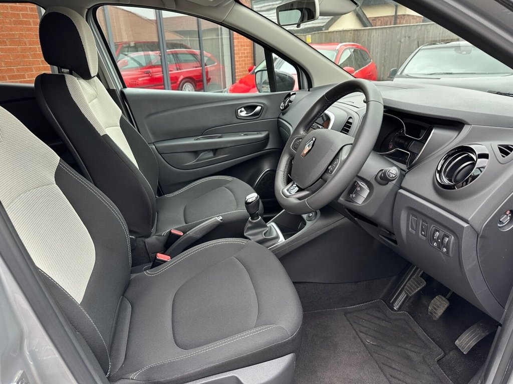 Used Renault Captur 2020 for sale - 77668977: Photo 11