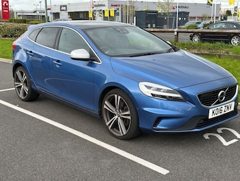 Used Volvo V40 2016 for sale - 78288594: Photo
