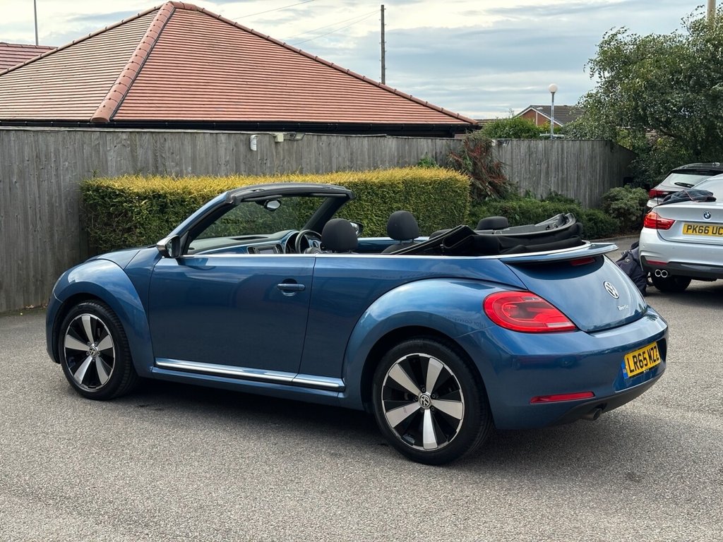 Used Volkswagen Beetle 2015 for sale - 77263906: Photo 5