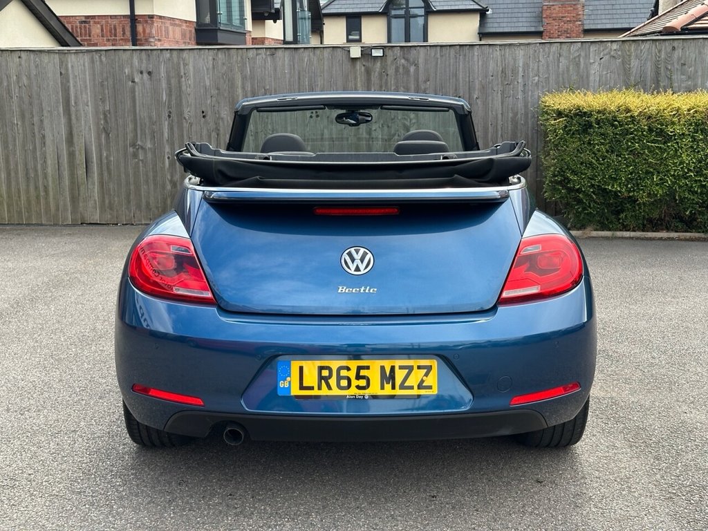 Used Volkswagen Beetle 2015 for sale - 77263906: Photo 6