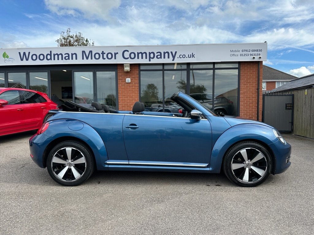 Used Volkswagen Beetle 2015 for sale - 77263906: Photo 8