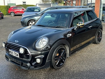 Used MINI Hatch 2017 for sale - 77614208: Photo