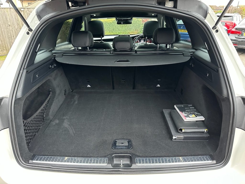 Used Mercedes-Benz GLC 2015 for sale - 76787726: Photo 26