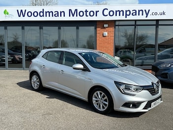 Used Renault Megane 2016 for sale - 78166907: Photo