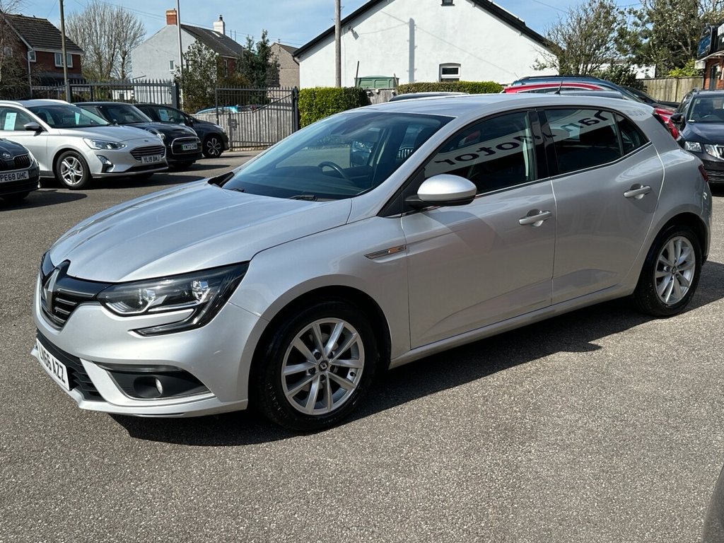 Used Renault Megane 2016 for sale - 78166907: Photo 3