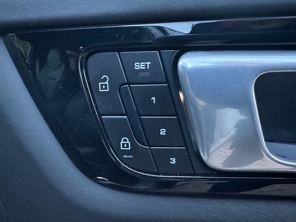 Used Porsche Cayenne 2022 for sale - 77121899: Photo 18