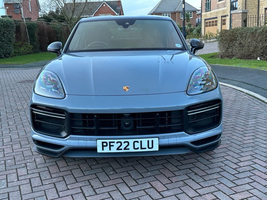 Used Porsche Cayenne 2022 for sale - 77121899: Photo 2