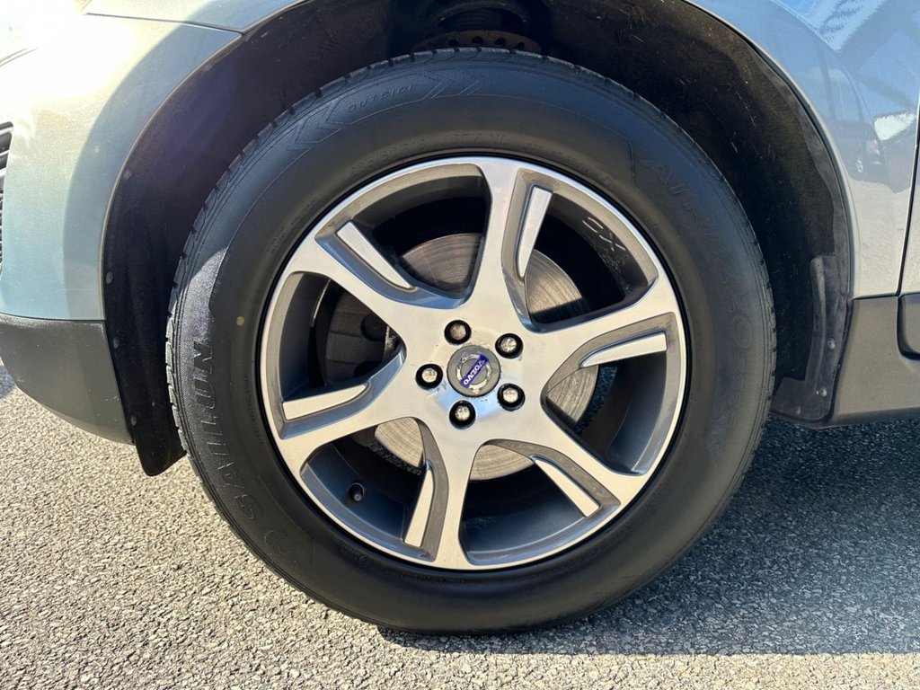 Used Volvo XC60 2010 for sale - 76787718: Photo 31