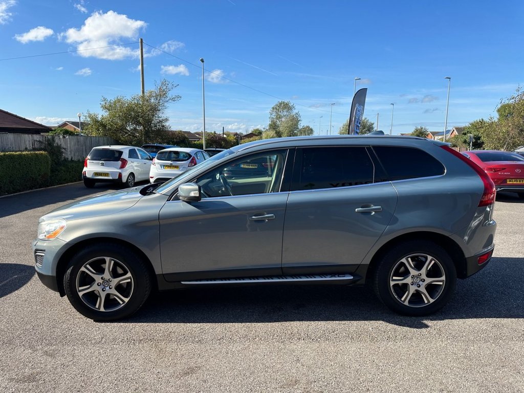 Used Volvo XC60 2010 for sale - 76787718: Photo 5